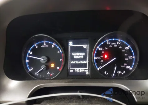 2018 Toyota Rav4 Le z USA, uszkodzony, nr VIN JTMBFREV9JJ260506